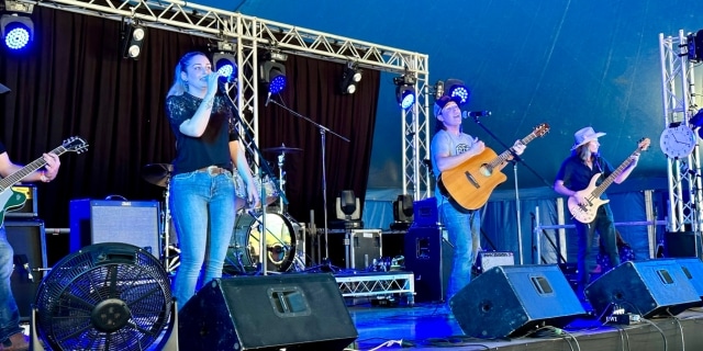 Mareeba’s own Jeremy Fletcher was one of many Far Northern local who took the stage at this year’s Savannah in the Round.